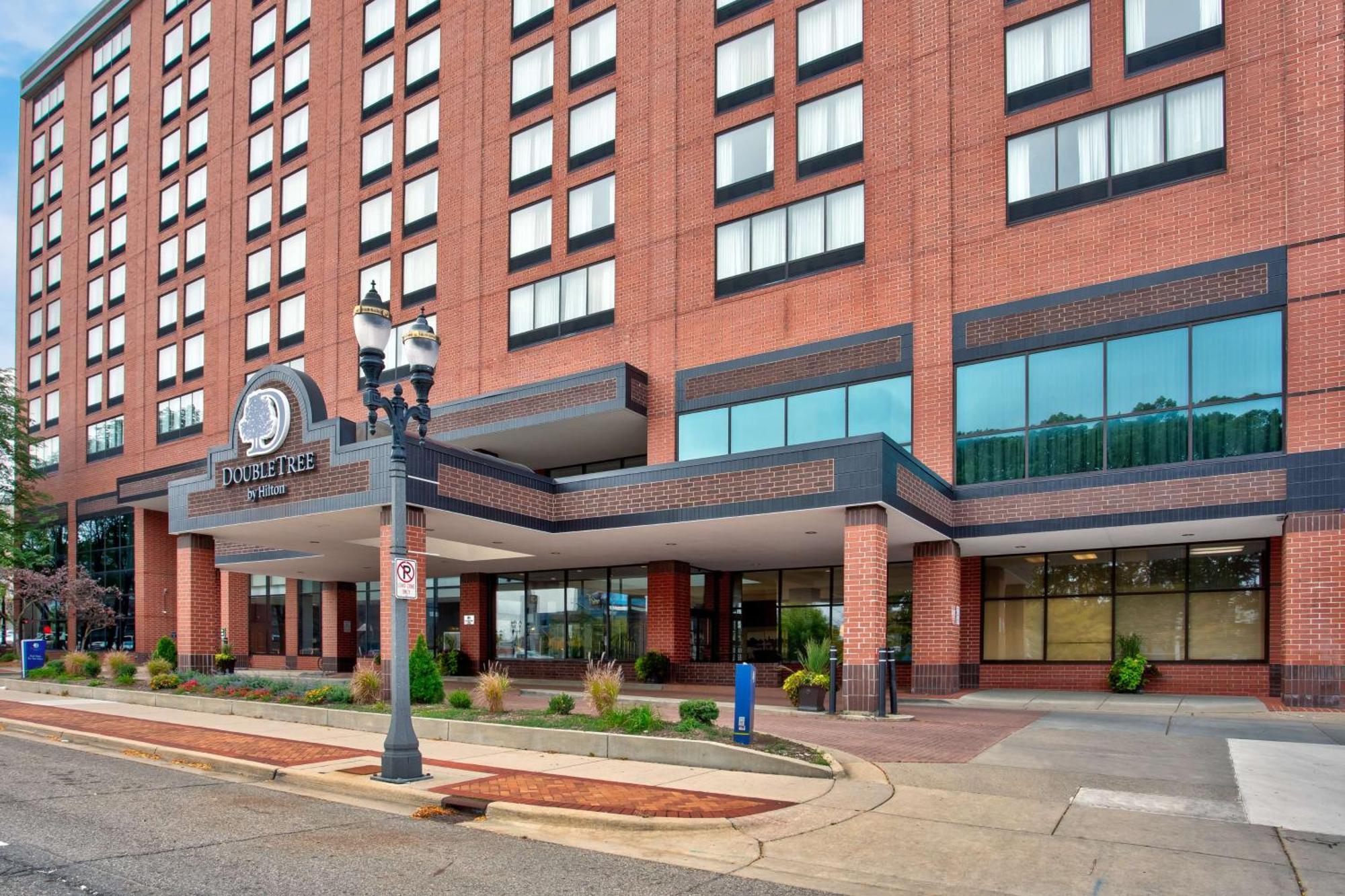 Hotel Doubletree By Hilton 4*